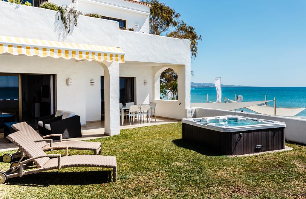 Two-Bedroom Deluxe Apartment with Spa Bath