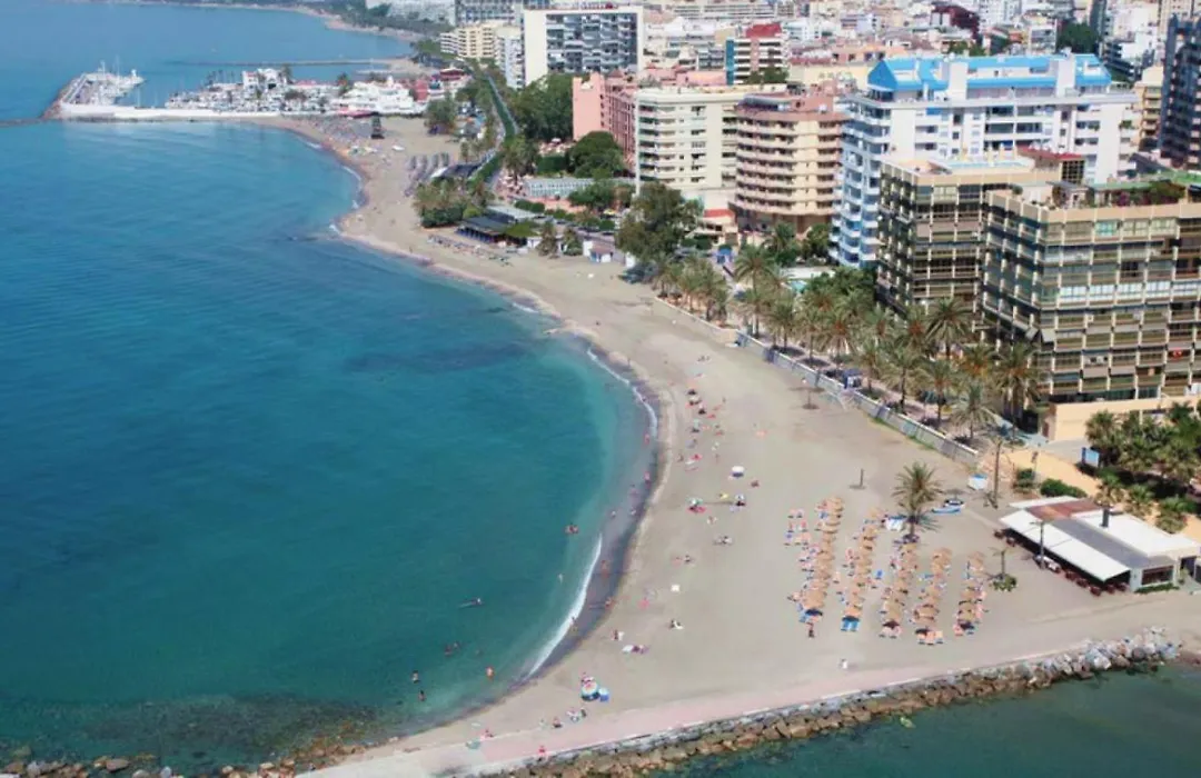 La Mar De Venus - Luxury Views In Puerto Deportivo-1