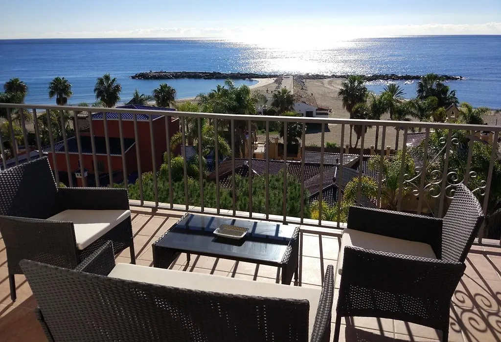The Terrace Of Puerto Banus Beach-1