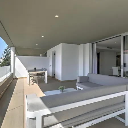 New Modern 3 Bed Apartment Puerto Banus-2