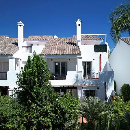 Unique Townhouse In Front Of Puerto Banus-2