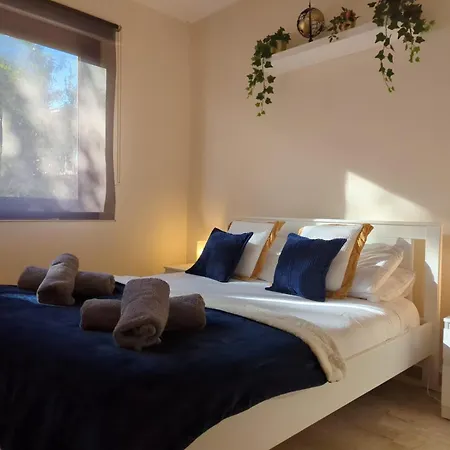 Frontline 2 Bed Apartment, San Pedro De Alcantara-2