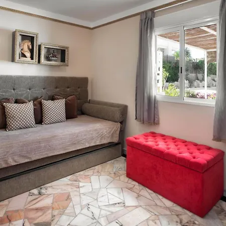 Casa Azul First Line Villa -Puerto Banus Golden Mile-2