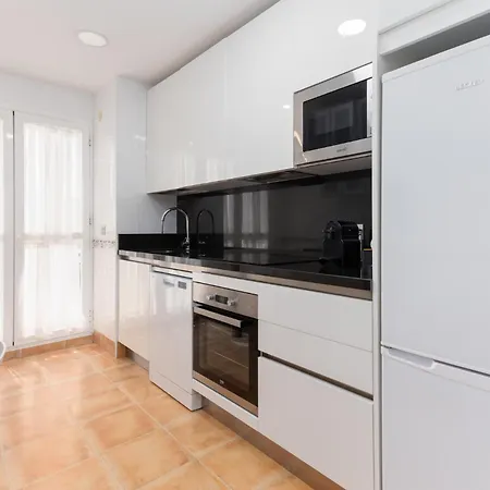 8A Mtr - Marbella Temporary Rent Two Bedrooms Apartment Av Del Mar-2