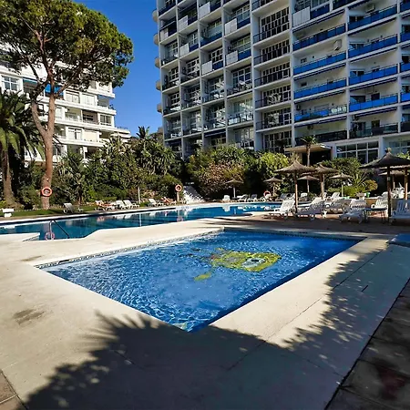 Skol 302 Super One-Bedroom Duplex With Sea Views-2
