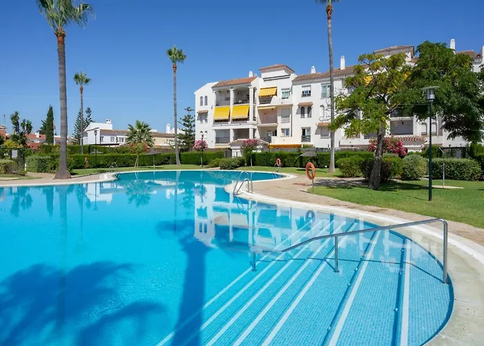 Apartment Lorcrisur By Interhome Marbella