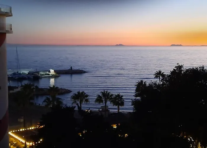 Apto Puerto Deportivo El Faro Marbella