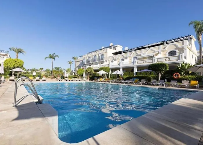 Aloha Gardens In Puerto Banus Apartment Marbella
