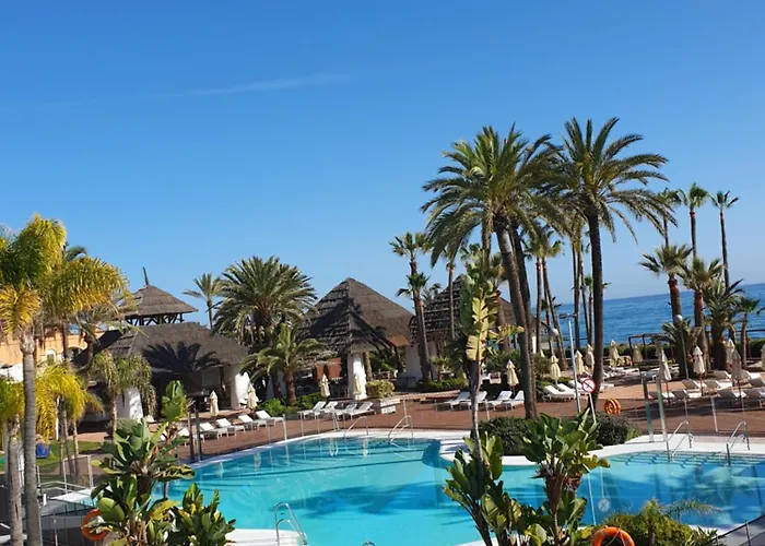 Marbella Beachfront Elviria Jardines De Las Golondrinas