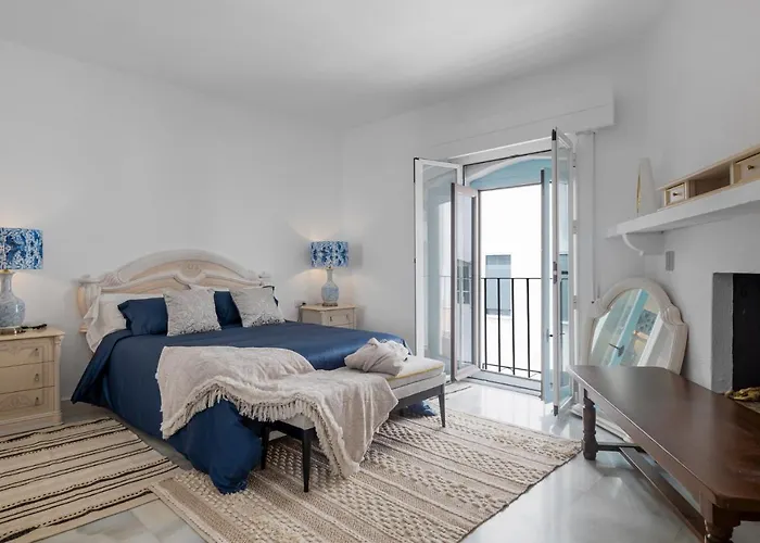 Luxurious Frontline Penthouse In Puerto Banus Apartment Marbella