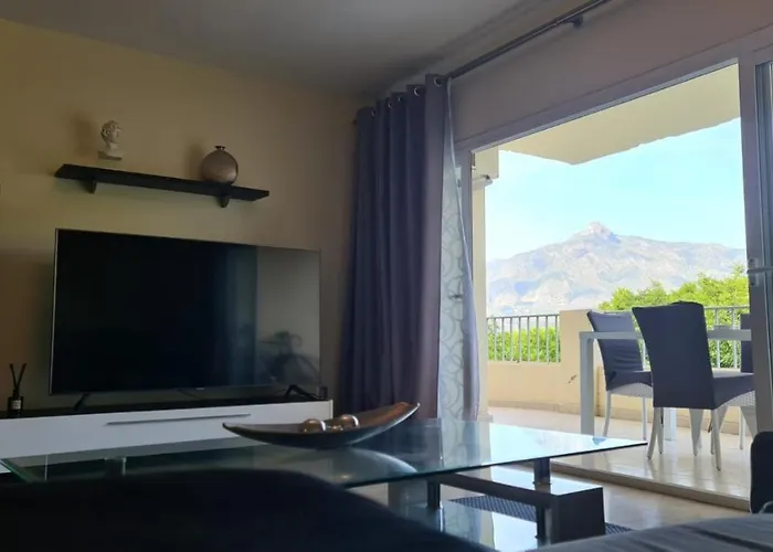 Jardines De Banus Apartments Marbella
