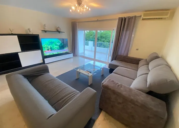 Jardines De Banus Apartments Marbella