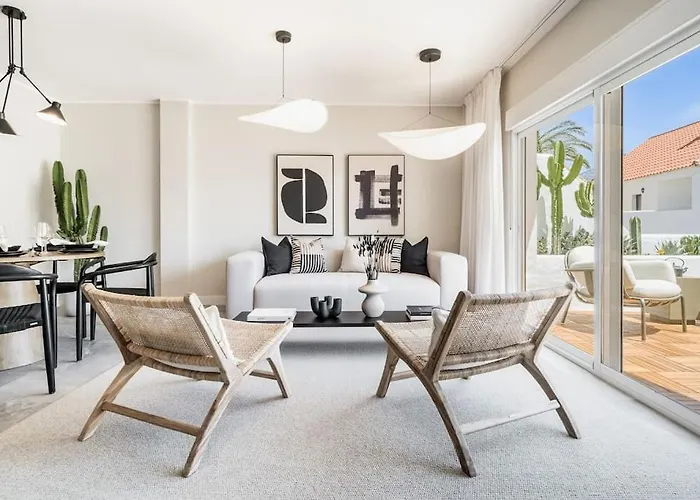 Super Stylish Apartment In Fantastic Location Marbella