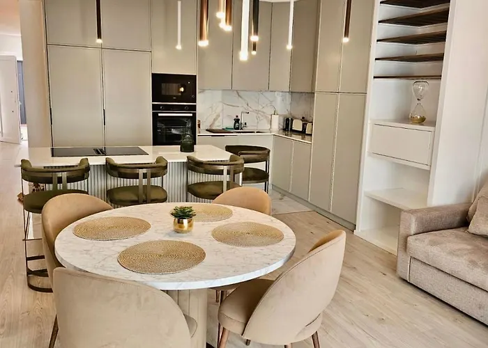 Chic Marina Gem Puerto Banus Apartment Marbella