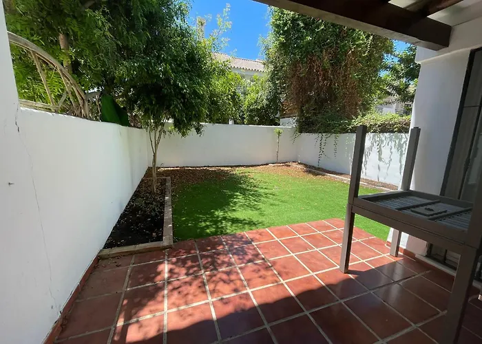 Apartamentos Naranjos Del Sol Marbella