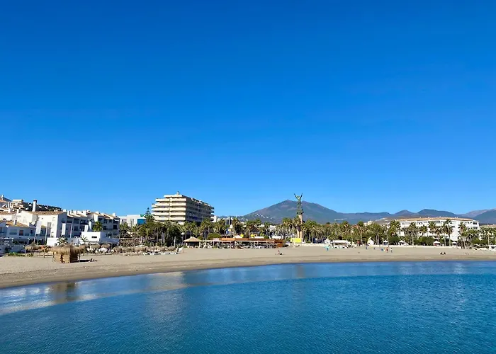 Luxury Puerto Banus Penthouse With Parking & Wi-Fi Apartment Marbella