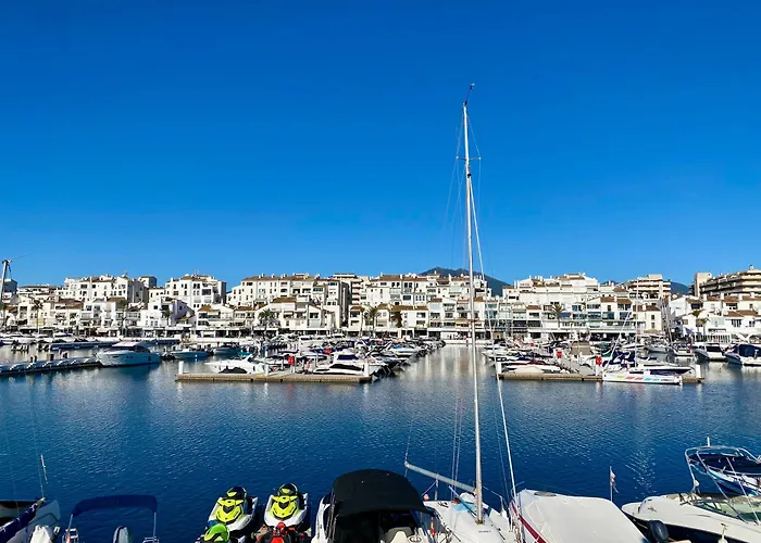 Luxury Puerto Banus Penthouse With Parking & Wi-Fi Apartment Marbella