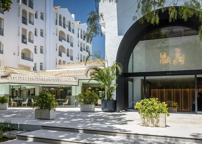 Banus Beach Studios Marbella