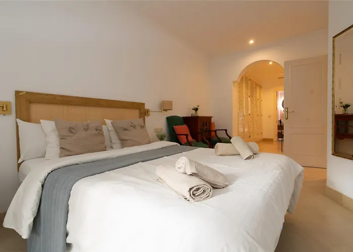 White Pearl Beach Elviria Marbella