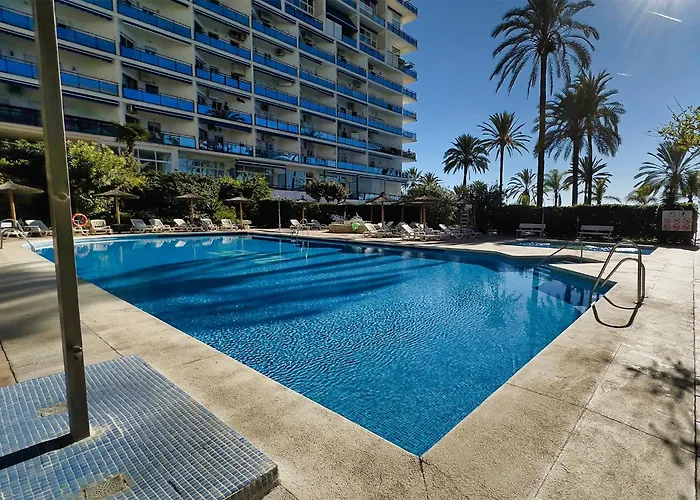 Skol 302 Super One-Bedroom Duplex With Sea Views Marbella