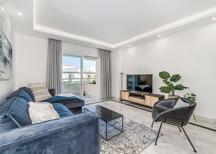 New And Modern Apartment In The Heart Of Puerto Banus Marbella