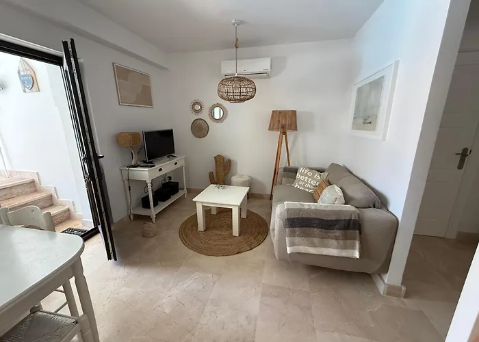 Casa Holandaluzas Marbella Near Beach, With Salt Water Pool And Private Parking
