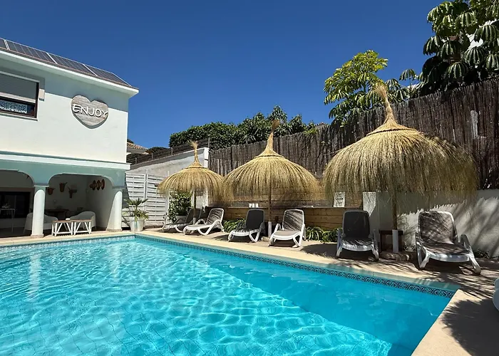 Casa Holandaluzas Marbella Near Beach, With Salt Water Pool And Private Parking