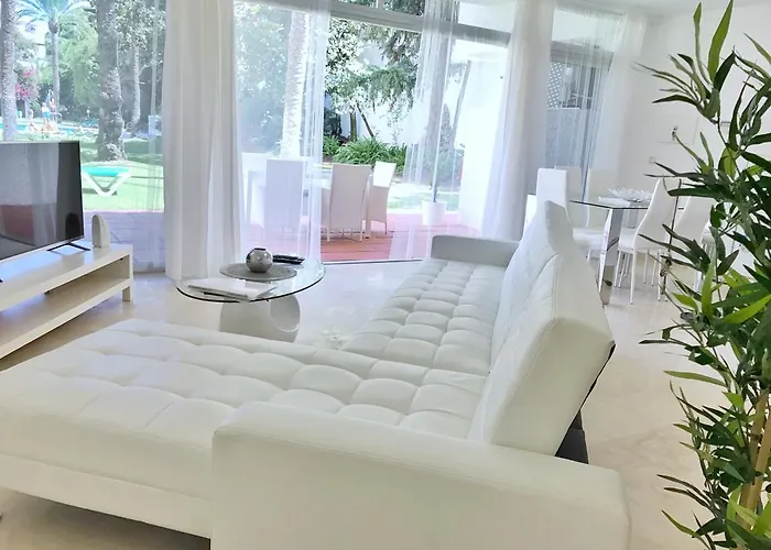 Vivaldi Boutique Suites Jardines Del Mar Marbella