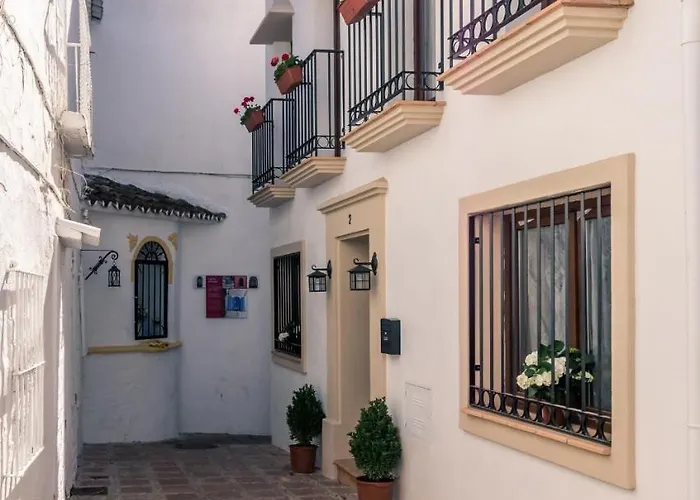 The Carpenter'S Boutique Apartments Marbella
