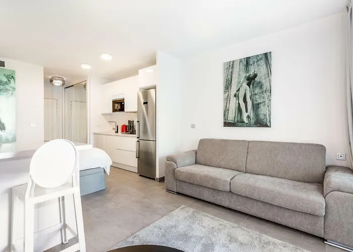 By Riva - Exclusive, Contemporary Studio In Puerto Banus Gardens Marbella