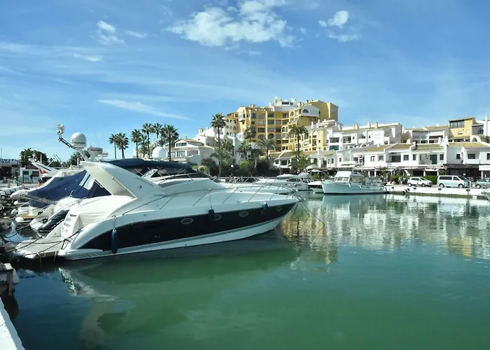 Cabopino Apartament, Marbella'S Beach