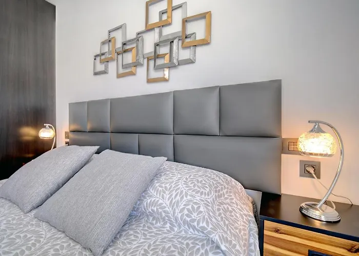 Penthouse Deluxe, Carolina Park, Marbella Apartment